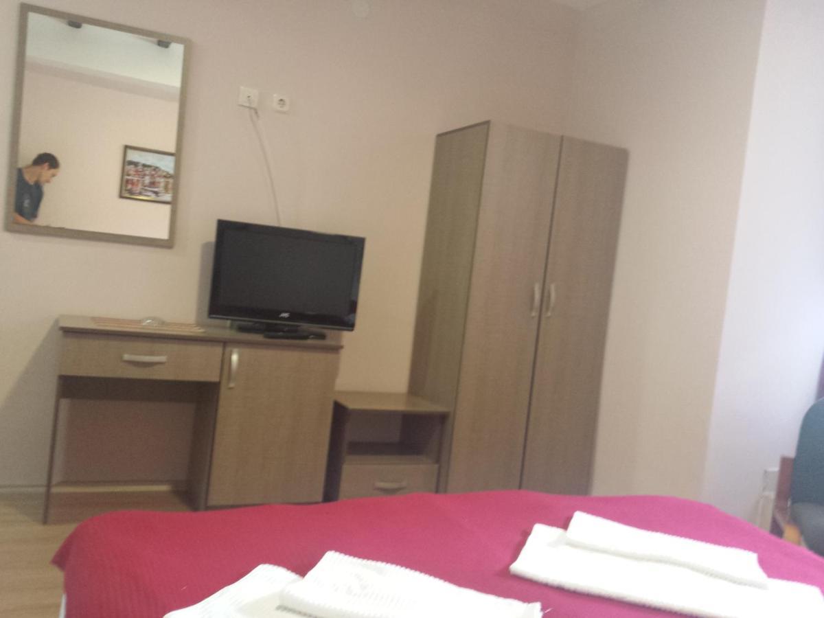 Guest House Ginek Ohrid Quarto foto