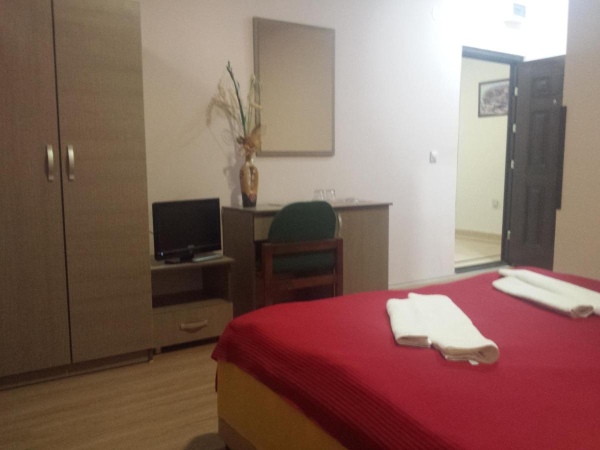Guest House Ginek Ohrid Quarto foto