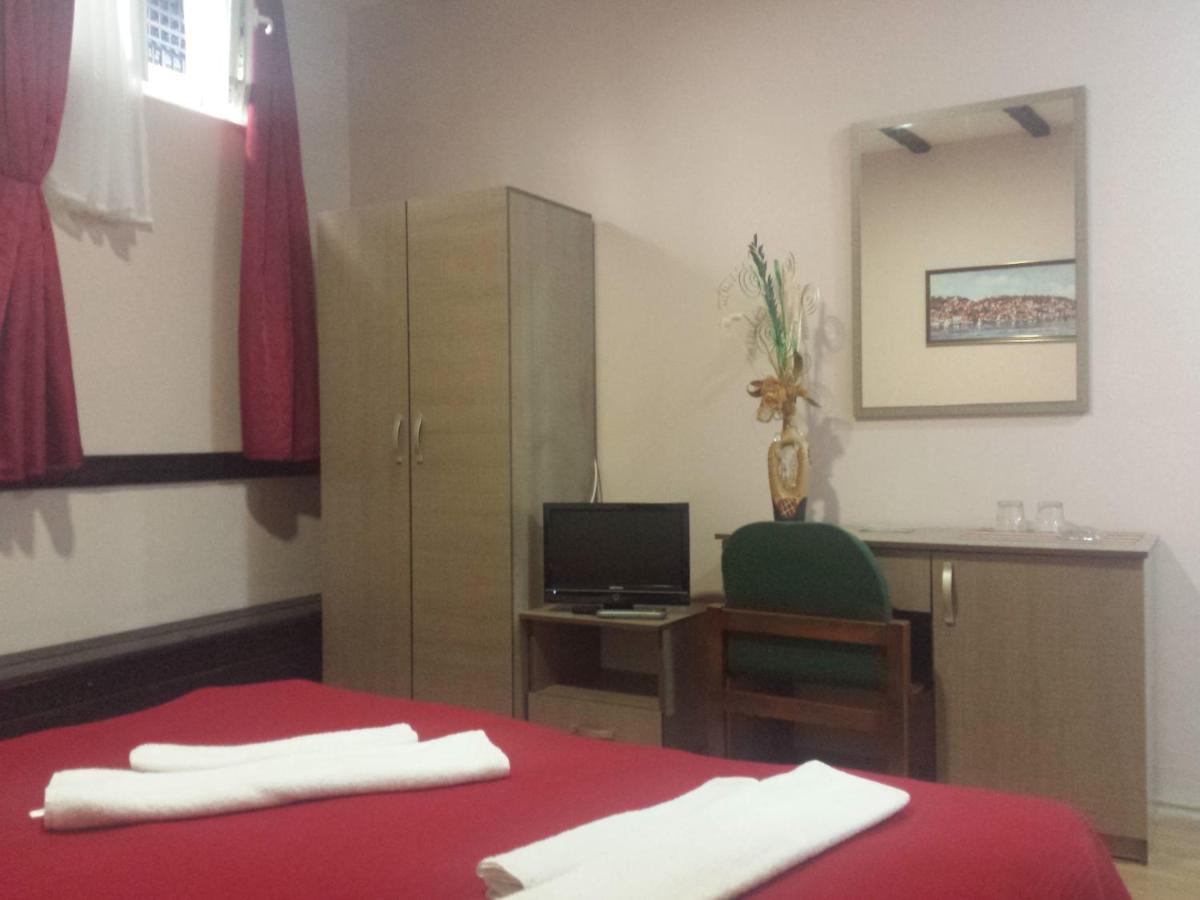 Guest House Ginek Ohrid Quarto foto